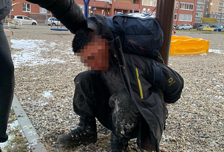 Задержаны разбойник с ножом и бабушка с пельменями